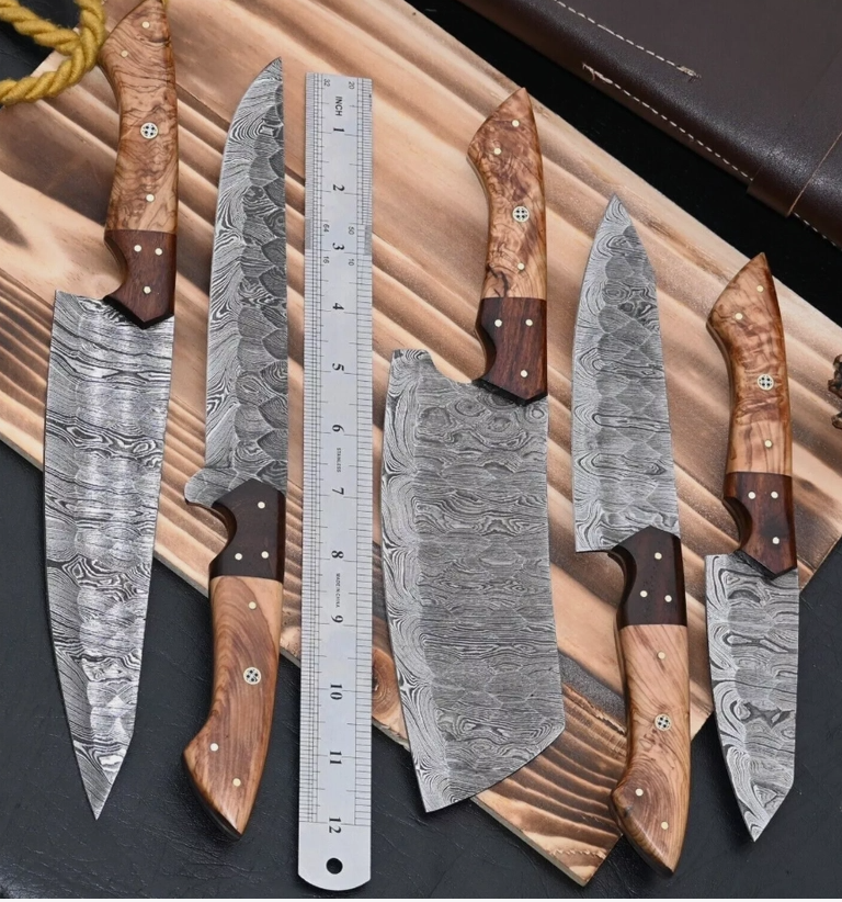 Damascus Steel Chef Set — Hand Forged 5-Piece BBQ & Kitchen Knife Collection